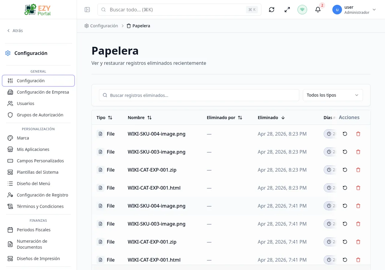 Página de Papelera mostrando una lista de entidades borradas con etiquetas de tipo, nombres de visualización, información de quién eliminó, marcas de tiempo y etiquetas de días restantes
